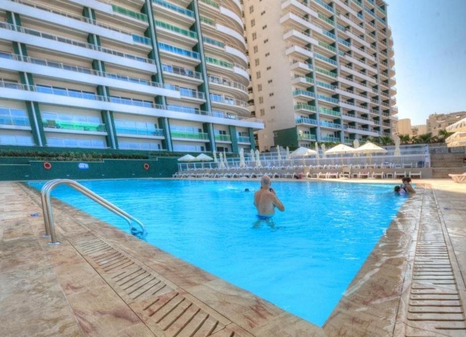 Seafront Lux Apart Inc Pool, Upmarket Area Sliema Luaran gambar