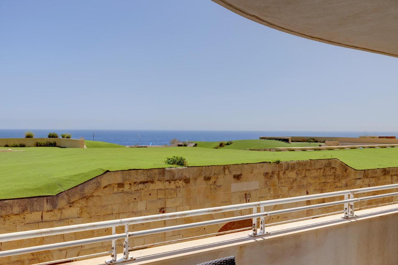 Seafront Lux Apart Inc Pool, Upmarket Area Sliema Luaran gambar
