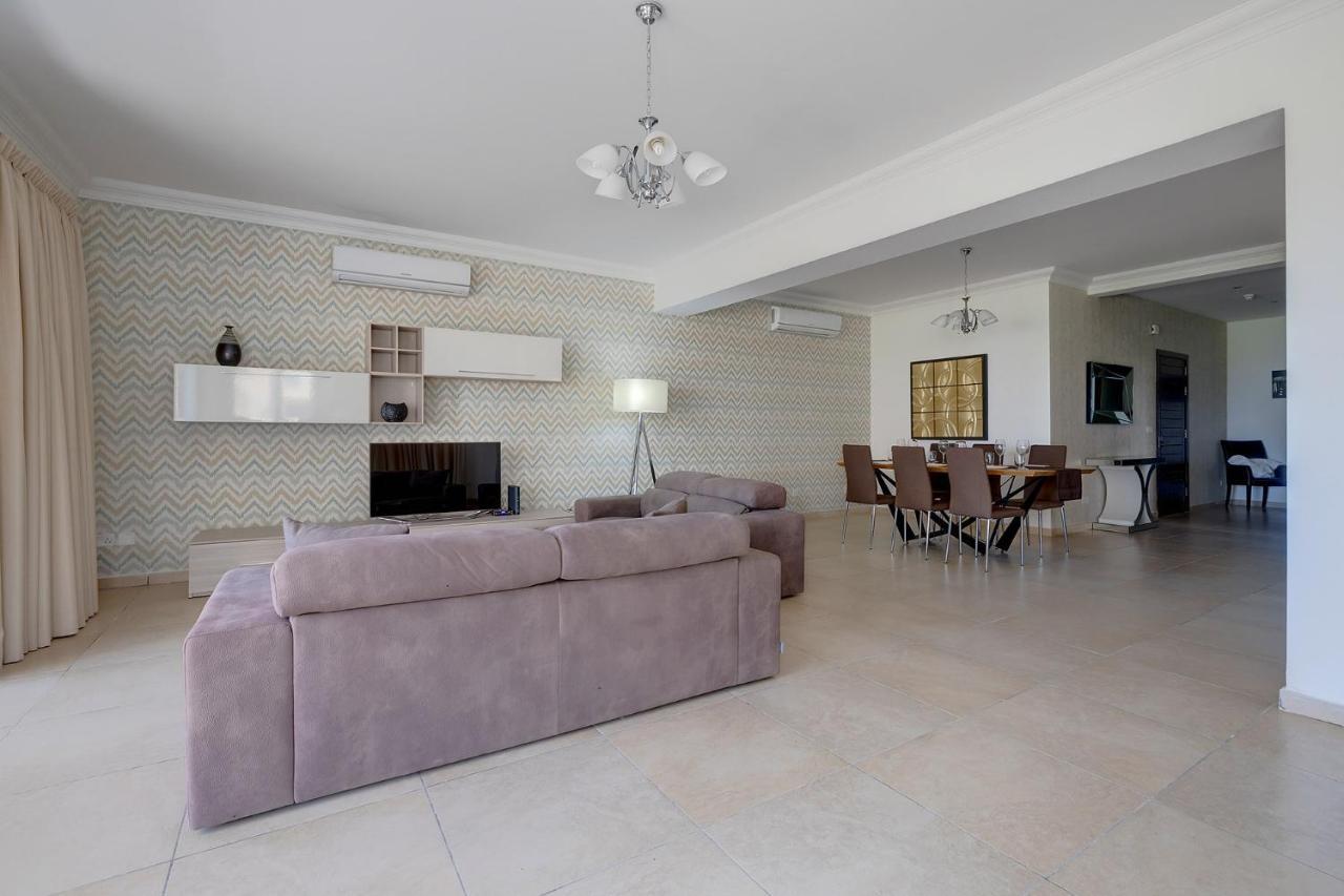 Seafront Lux Apart Inc Pool, Upmarket Area Sliema Luaran gambar